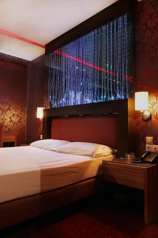 Lacoba Hotel (Adults Only) Athens Exterior photo