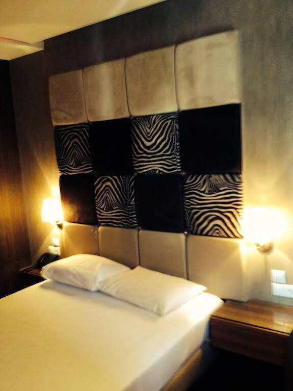 Lacoba Hotel (Adults Only) Athens Exterior photo